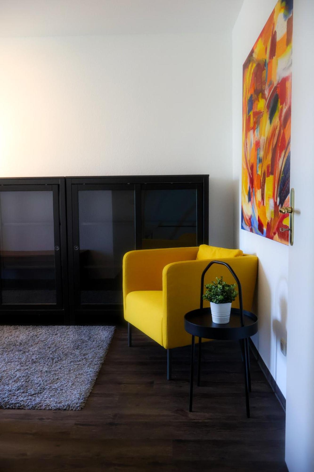Alexxanders Apartments & Studios Chemnitz Room photo